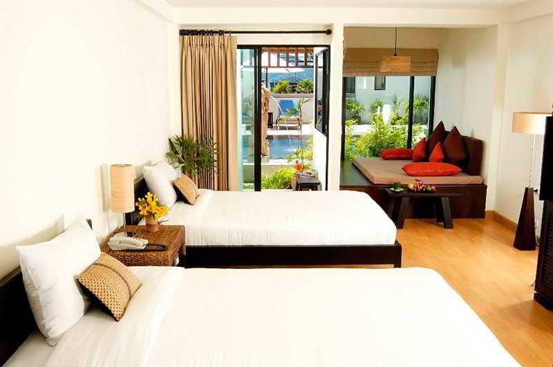 Avantika Boutique Hotel Patong Exterior photo