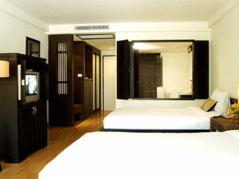 Avantika Boutique Hotel Patong Exterior photo