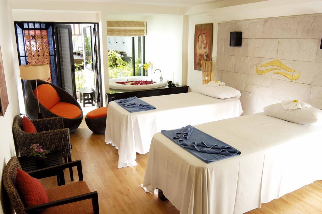 Avantika Boutique Hotel Patong Exterior photo